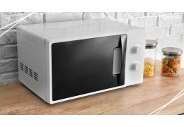 Il mio forno elettrico si spegne da solo: cause e rimedi