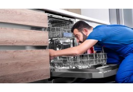 La lavastoviglie non scarica l'acqua: ecco cosa fare