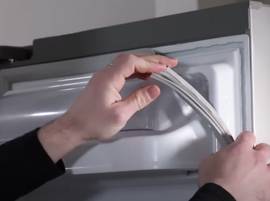 CONTROLLARE LA GUARNIZIONE DELLA PORTA